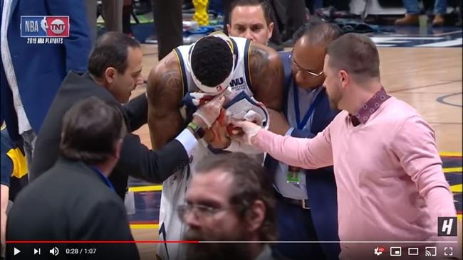NBA／搶籃板挨撞　他鼻梁斷秒噴血