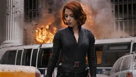 ▲▼史嘉蕾喬韓森飾演「黑寡婦」的形象，深植人心。（圖／翻攝自臉書）