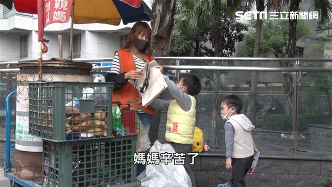 遭尪拿電扇打頭　她帶孩離開賣地瓜…