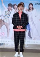 週日偶像劇「月村歡迎你」演員謝坤達。（記者邱榮吉/攝影）