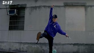 太陽劇團力邀！扯鈴至尊秀超神27招