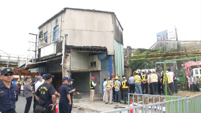 南鐵開拆踩剎車！住戶哭：家天天被圍