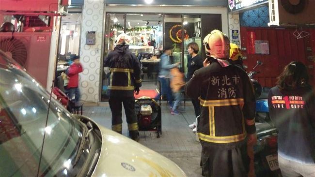 蒸氣火鍋通風不良　9人CO中毒送醫