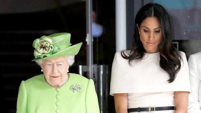 「素菜吃到蛋」梅根罵侍從反遭女王修理