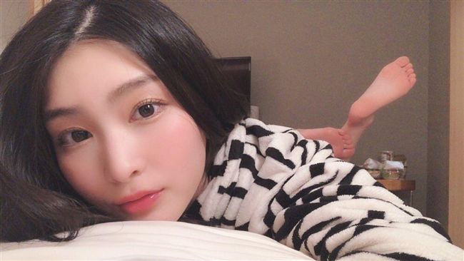 AV女優馬路幹這事！警察當場衝過來