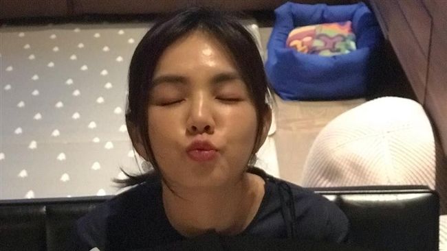 閃爆！Ella嘟嘴樂慶結婚7週年