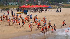 ▲金門海上長泳搶灘料羅灣暨金廈泳渡。（圖／大會提供）