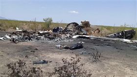 飛機,墨西哥,拳賽,私人飛機,墜毀,罹難
https://twitter.com/canal28nl/status/1125540924380065792/photo/1?ref_src=twsrc%5Etfw%7Ctwcamp%5Etweetembed%7Ctwterm%5E1125540924380065792&ref_url=https%3A%2F%2Fwww.ettoday.net%2Fn