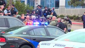 美國科羅拉多州丹佛（Denver）校園發生槍擊（圖／翻攝自推特）