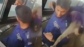 猴子,印度,收費亭,搶劫
https://tv.sohu.com/v/dXMvMzA3NDE3MTE5LzEzMTUyODA0NS5zaHRtbA==.html