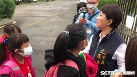 台中后里輪胎廢棄工廠火警、台中市長盧秀燕、學童戴口罩