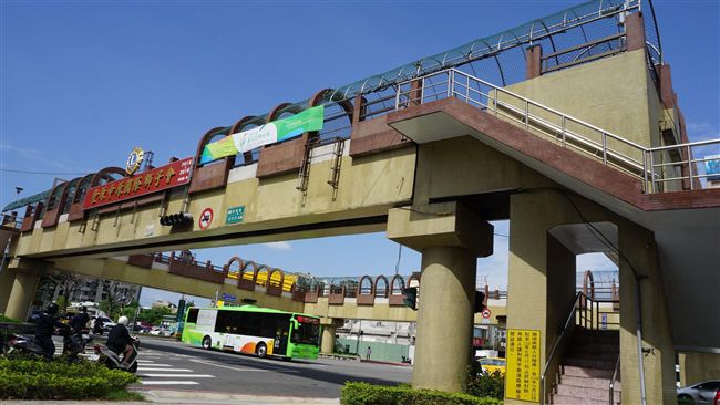豐原圓環南路陸橋　試辦封閉一個月