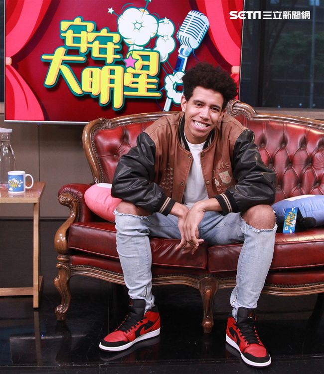 路易士安安大明星。（記者邱榮吉/攝影）