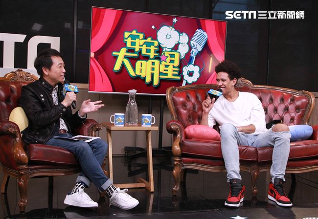 路易士安安大明星。（記者邱榮吉/攝影）