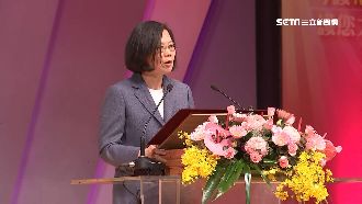 護理師掛黃絲帶請願　英：我當你後盾