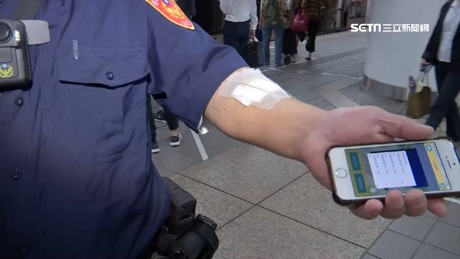 老外捷運爛醉咬人！勇警掛彩忍痛壓制