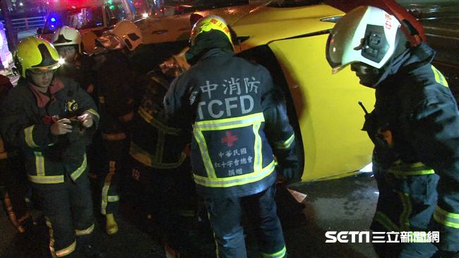 金錢豹小姐搭小黃遇死劫　撞擊瞬間曝