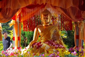 孔雀明王,靈鷲山佛教教團,皮卡克親子迎佛音樂市集,高雄