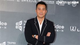 2018台北電影獎星光大道張孝全。（記者邱榮吉/攝影）