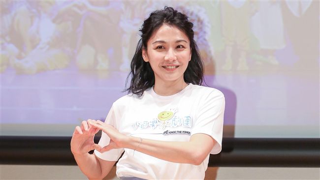 墜崖喊破喉嚨假死？女星今現身說..