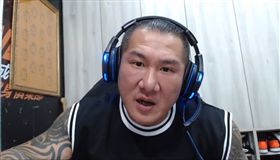 經濟崩盤發不出薪水？館長求五毛上班：把我點閱衝上去R！
圖／翻攝自飆悍館長 YouTube
https://www.youtube.com/watch?v=yUl2yBMQ8TA