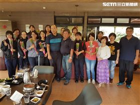 金山分局,陳永昌,康乃馨,母親節,餐敘