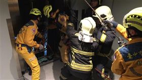 台中,電梯,西屯區,自由落體（圖／翻攝畫面）