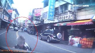 綠燈左轉沒減速　輾過8旬嬤傷重不治