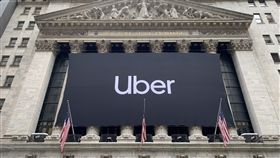 Uber股票上市  紐約證交所掛牌叫車服務業者Uber股票上市，在紐約證券交易所掛牌首日股價大跌7.6%。圖為紐約證交所外觀。中央社記者尹俊傑紐約攝  108年5月11日