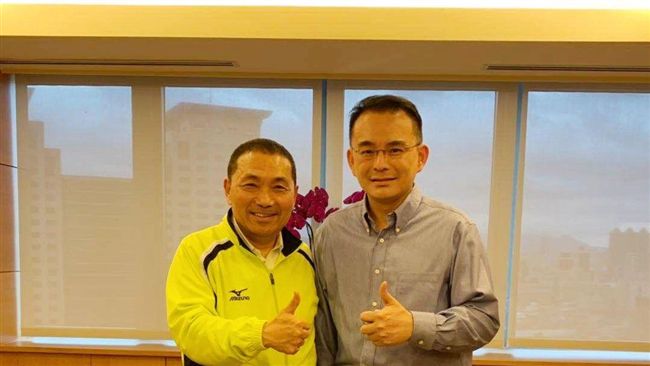 單挑黃國昌！侯友宜挺簡榮宗爭取初選