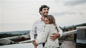 翻攝自unsplash,情侶,戀愛,男女朋友,感情,結婚
