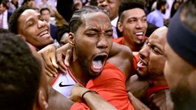 NBA／雷納德絕殺七六人　暴龍晉級
NBA,季後賽,多倫多暴龍,Kawhi Leonard,絕殺,費城七六人
翻攝自推特