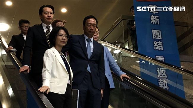 談年輕人惹議？郭台銘：應談大政方針