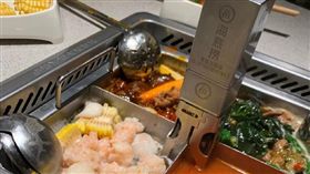 大陸西安海底撈遙控升降鍋。(圖/翻攝自hitomiss星微博)