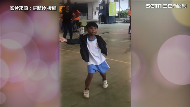 男童高超舞技驚豔全場　展現完美律動