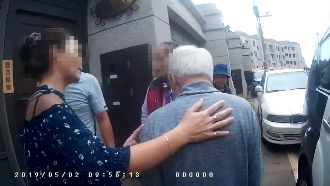 嬤捐款3千萬蓋佛堂　暖警苦勸保老本