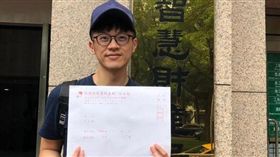 焦糖哥哥 陳嘉行（圖／臉書）