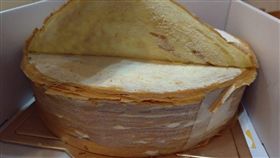 千層蛋糕,吃法,爆笑,爆廢公社二館　圖／翻攝自臉書爆廢公社二館