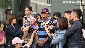 酸韓心在哪最重要　郭董：我心在台灣