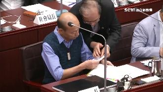 韓國瑜備詢前狂惡補　黃捷就是不點他