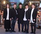 五月天出席第3部3D演唱會電影「五月天人生無限公司」首映。（記者邱榮吉/攝影）