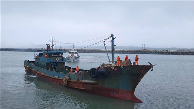 捍衛烏坵海域　金門海巡押返越界陸船