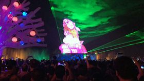 爭取國慶煙火 屏東縣建議東港大鵬灣等5地屏東縣長潘孟安14日表示，縣府積極爭取今年國慶煙火在屏東舉辦，已建議包含曾舉辦台灣燈會的東港大鵬灣在內等5個地點，內政部也將派人南下勘察。圖為今年大鵬灣台灣燈會盛況。（資料照片）中央社記者郭芷瑄攝　108年5月14日