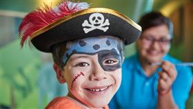 1 CB_2017_0421_MK_Face_Painting_0613_TB_CMYK.png