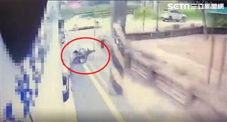 「內輪差」！單車女騎士慘遭「爆頭」