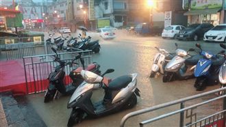 雨彈狂炸新竹！明新科技大學宣布停課