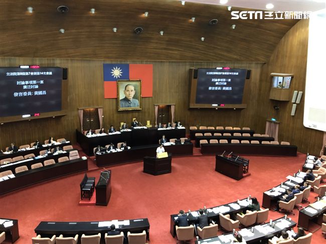三讀！法官貪汙定讞　需吐回停職俸