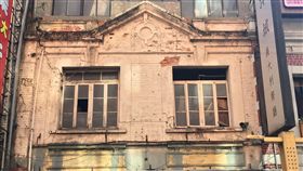 台灣首家賣中文書老書店在基隆　獲補助修繕保存位於基隆市義二路的自立書店是台灣最早販售中文書籍的書店，今年4月間獲文化部「私有老建築保存再生計畫」審核通過，獲新台幣近358萬元補助，將推動再生。（基隆市文化局提供）中央社記者沈如峰基隆傳真　108年5月12日