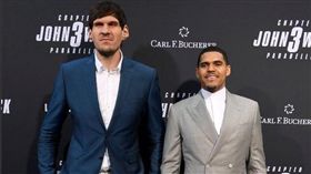 NBA／「巨神兵」出席捍衛任務首映
NBA,費城七六人,巨神兵,Boban Marjanovic,捍衛任務3
翻攝自推特