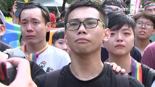 外媒搶著報！台灣成亞洲第一同婚合法